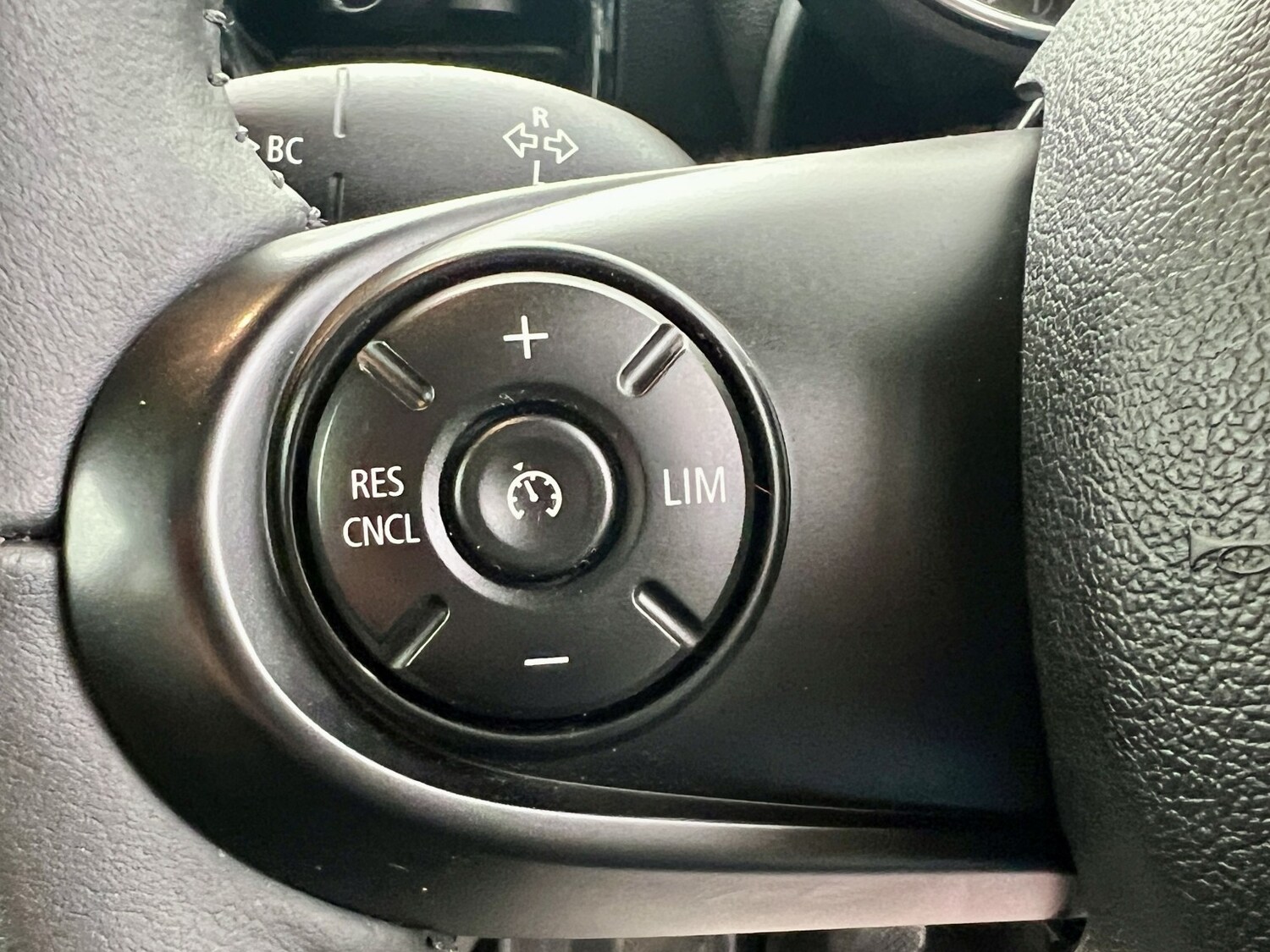 Used MINI Clubman 2017 for sale - 77822238: Photo 33