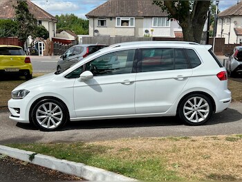 Used Volkswagen Golf SV 2016 for sale - 75294085: Photo