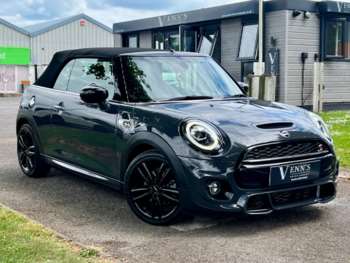 Used MINI Convertible 2019 for sale - 74629051: Photo