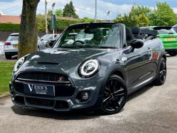 Used MINI Convertible 2019 for sale - 74629051: Photo