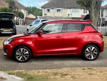 Used Suzuki Swift 2017 for sale - 79429771: Photo