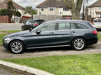 Used Mercedes-Benz C Class 2016 for sale - 77813179: Photo