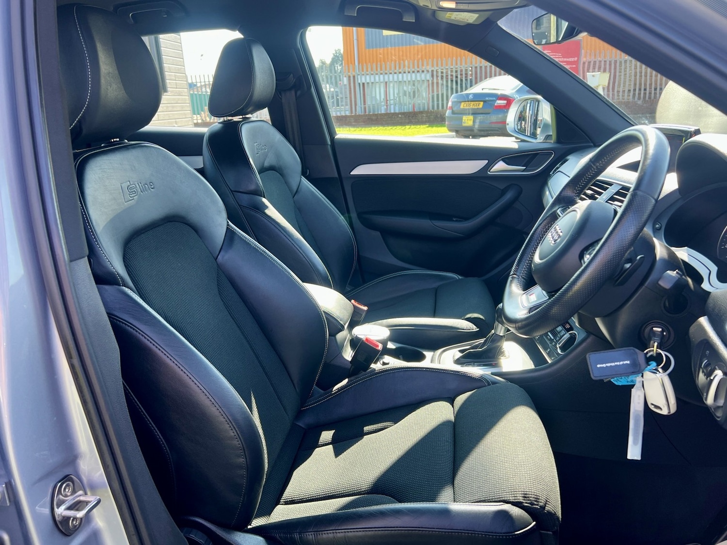 Used Audi Q3 2015 for sale - 77953968: Photo 16