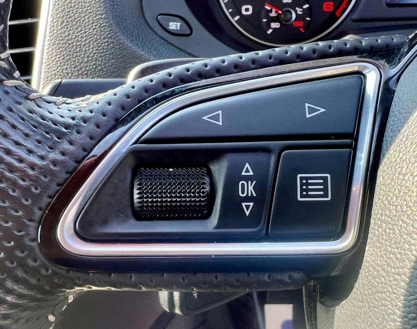 Used Audi Q3 2015 for sale - 77953968: Photo 31