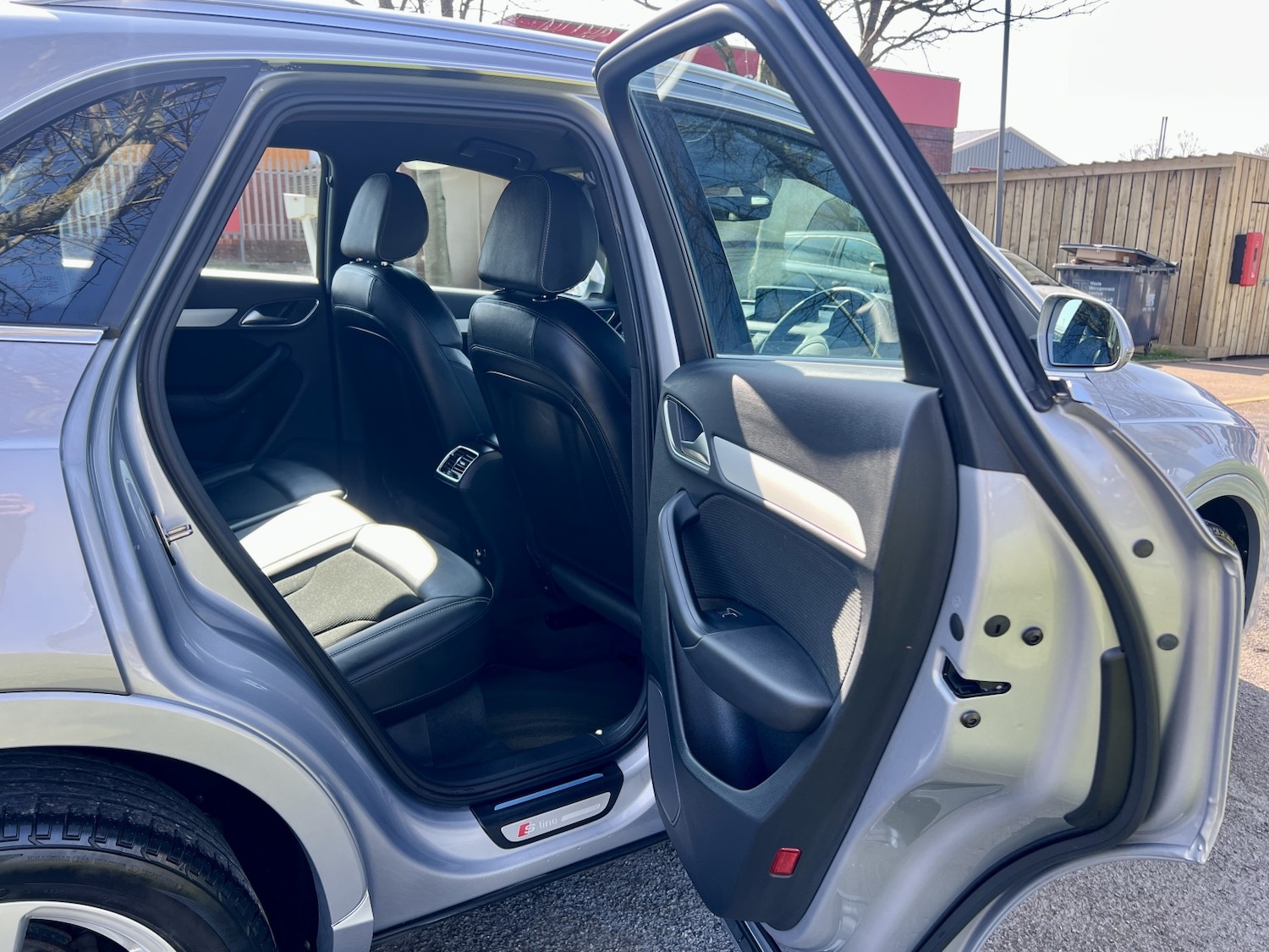 Used Audi Q3 2015 for sale - 77953968: Photo 36