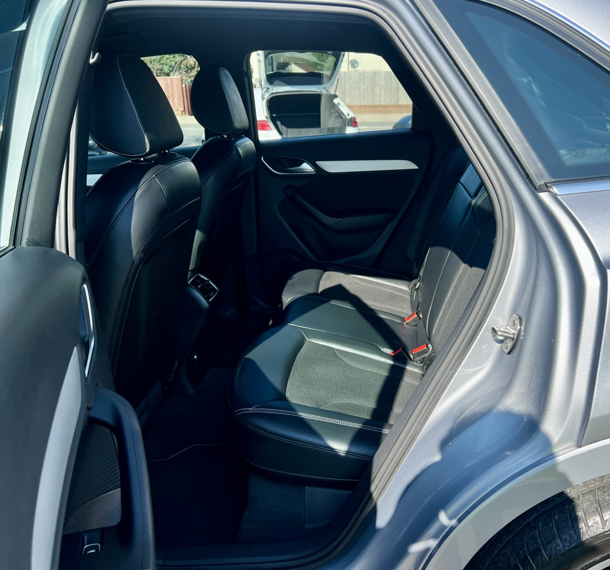 Used Audi Q3 2015 for sale - 77953968: Photo 40