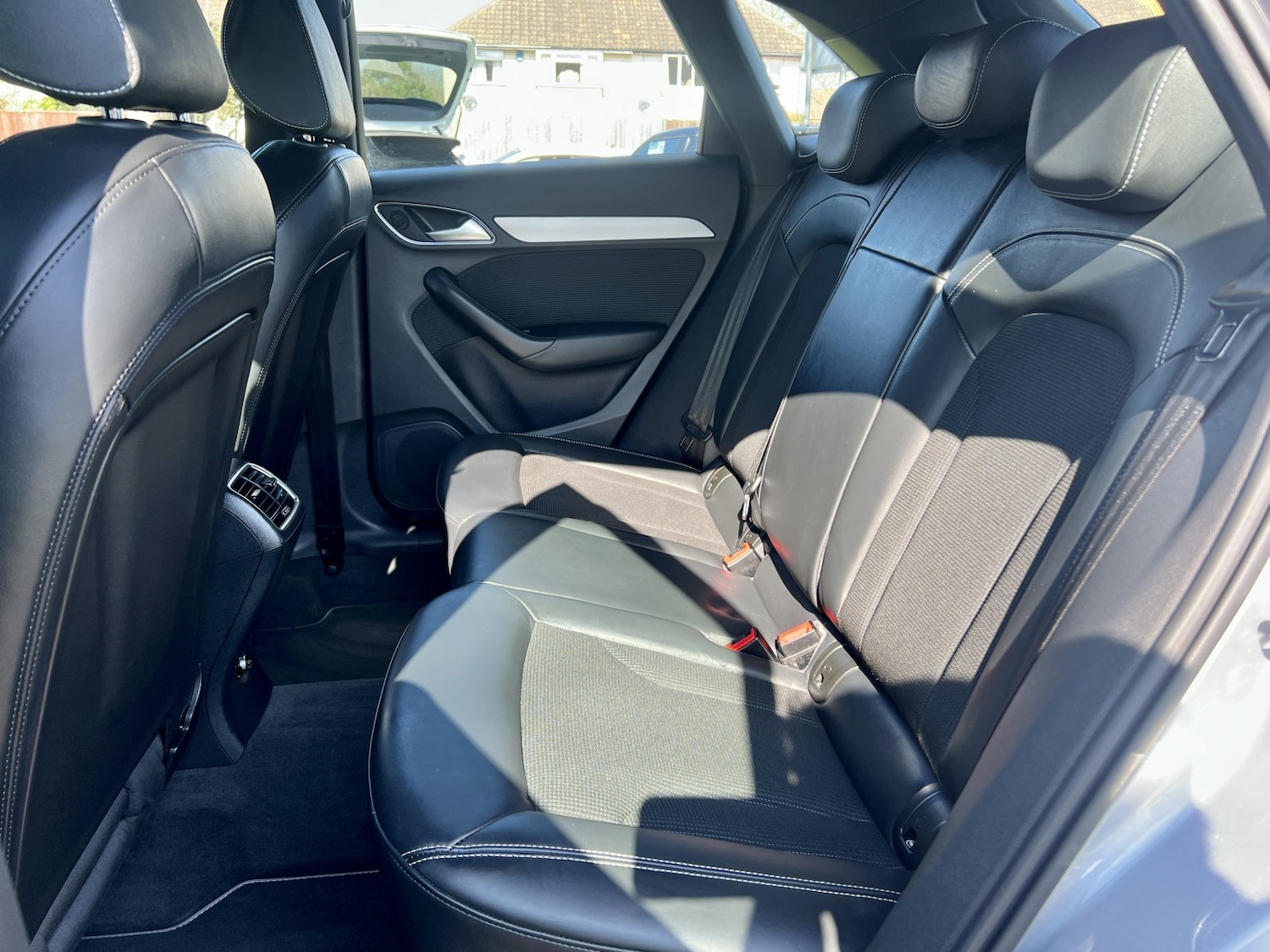 Used Audi Q3 2015 for sale - 77953968: Photo 41