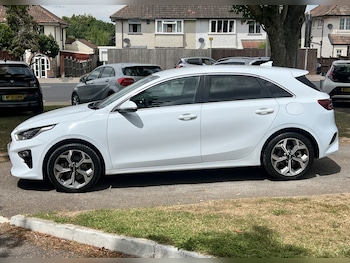 Used Kia Ceed 2019 for sale - 79067388: Photo