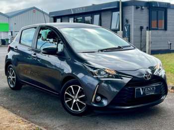 Used Toyota Yaris 2018 for sale - 75355113: Photo