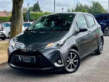 Used Toyota Yaris 2018 for sale - 75355113: Photo