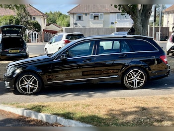Used Mercedes-Benz C Class 2014 for sale - 79410798: Photo