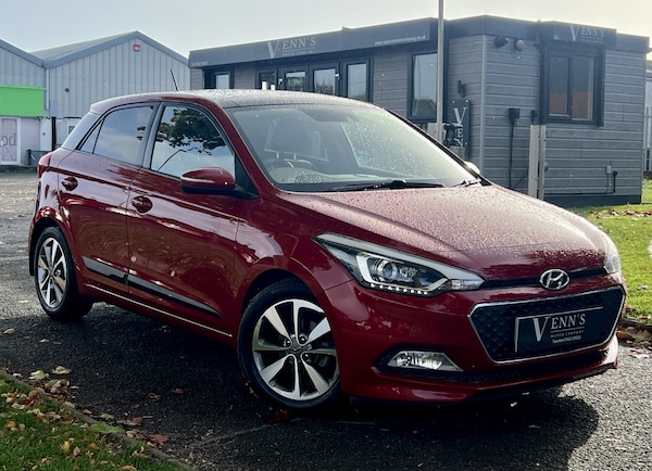 Used Hyundai i20 2015 for sale - 76177050: Photo 1