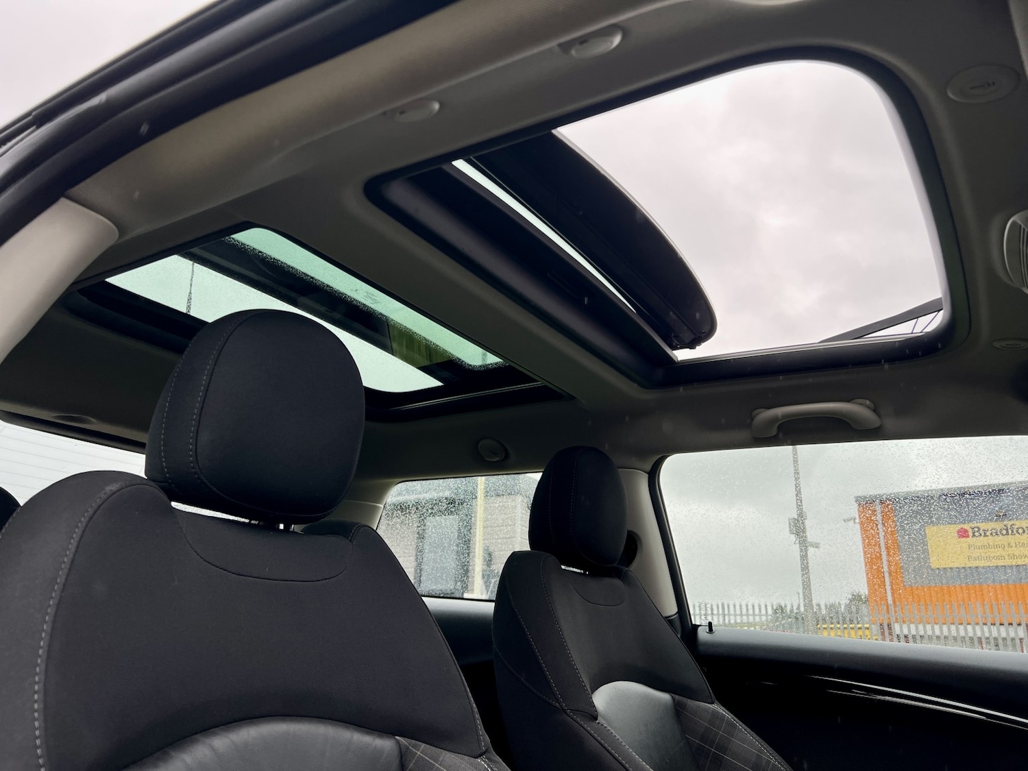 Used MINI Hatch 2018 for sale - 76314008: Photo 17