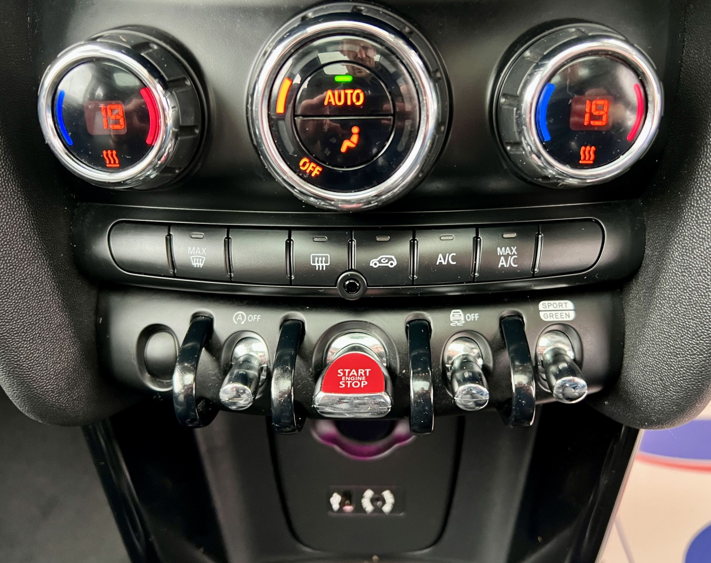 Used MINI Hatch 2018 for sale - 76314008: Photo 29