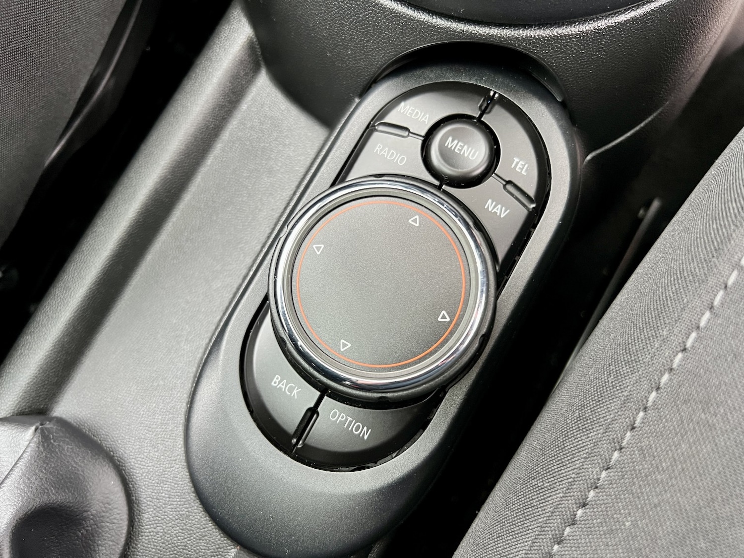 Used MINI Hatch 2018 for sale - 76314008: Photo 33