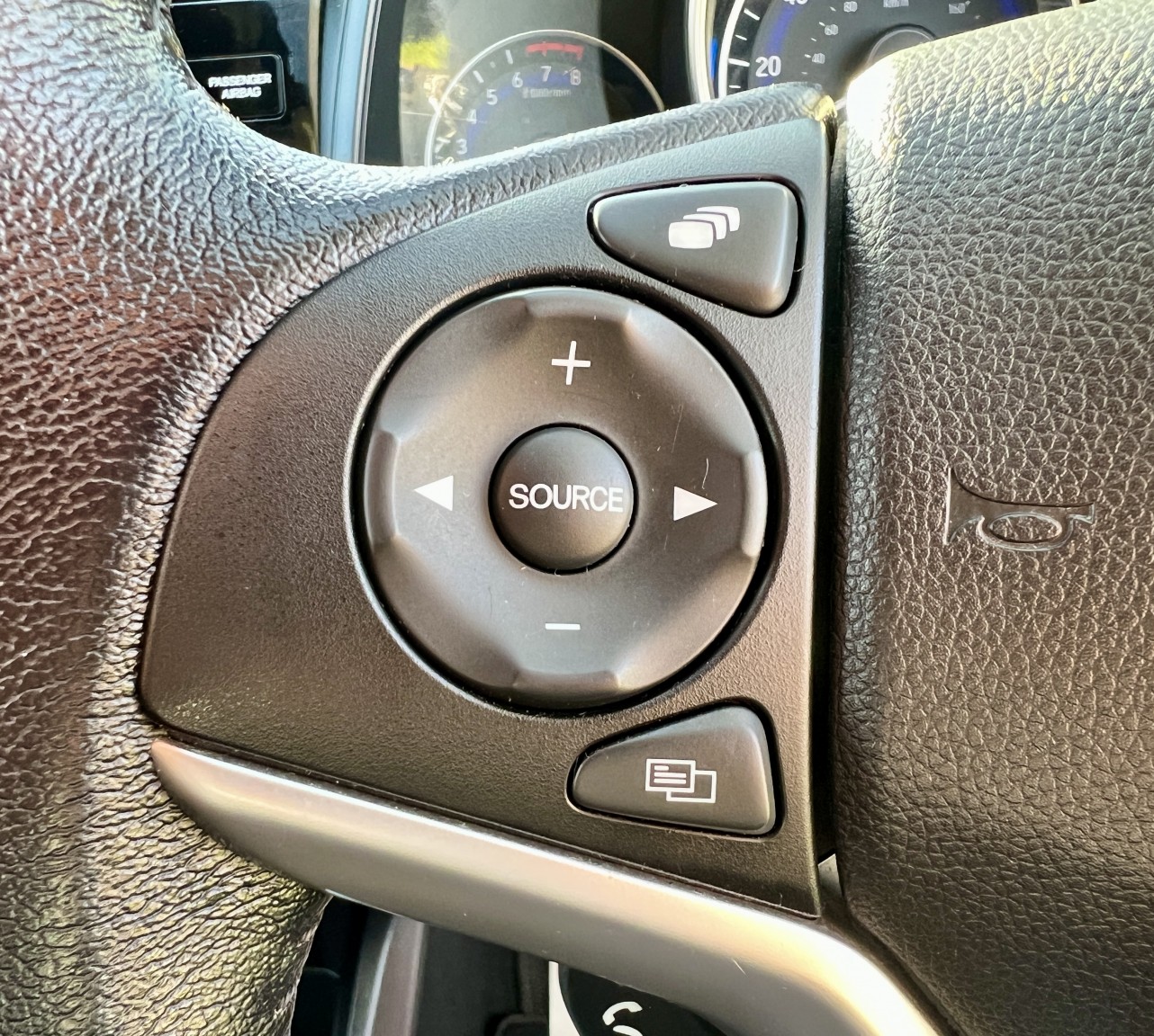 Used Honda Jazz 2015 for sale - 76611413: Photo 32