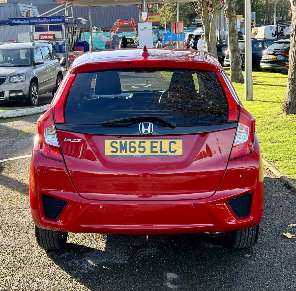 Used Honda Jazz 2015 for sale - 76611413: Photo 8