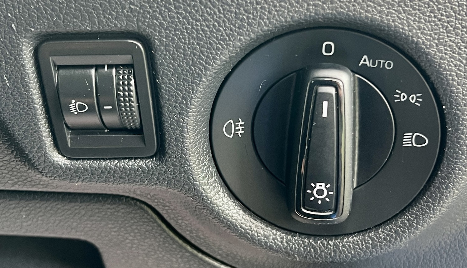 Used Skoda Kamiq 2019 for sale - 76439909: Photo 36