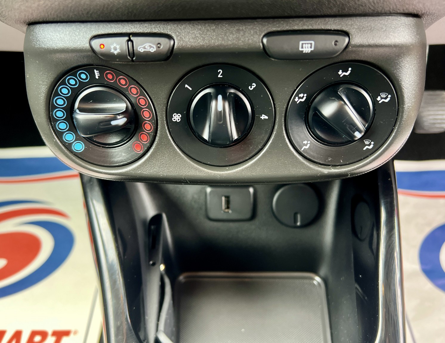 Used Vauxhall Corsa 2018 for sale - 77423573: Photo 27