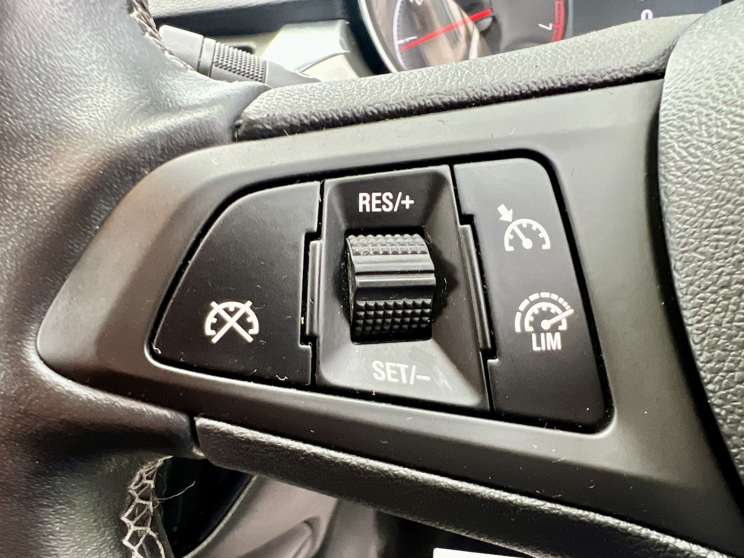 Used Vauxhall Corsa 2018 for sale - 77423573: Photo 33