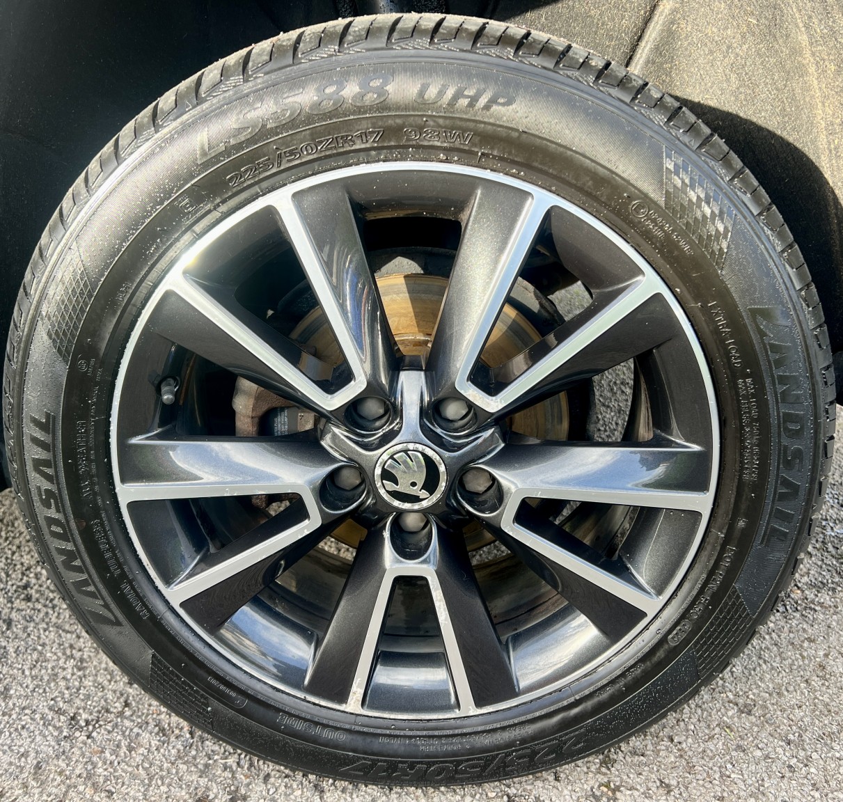 Used Skoda Yeti 2015 for sale - 77099905: Photo 10