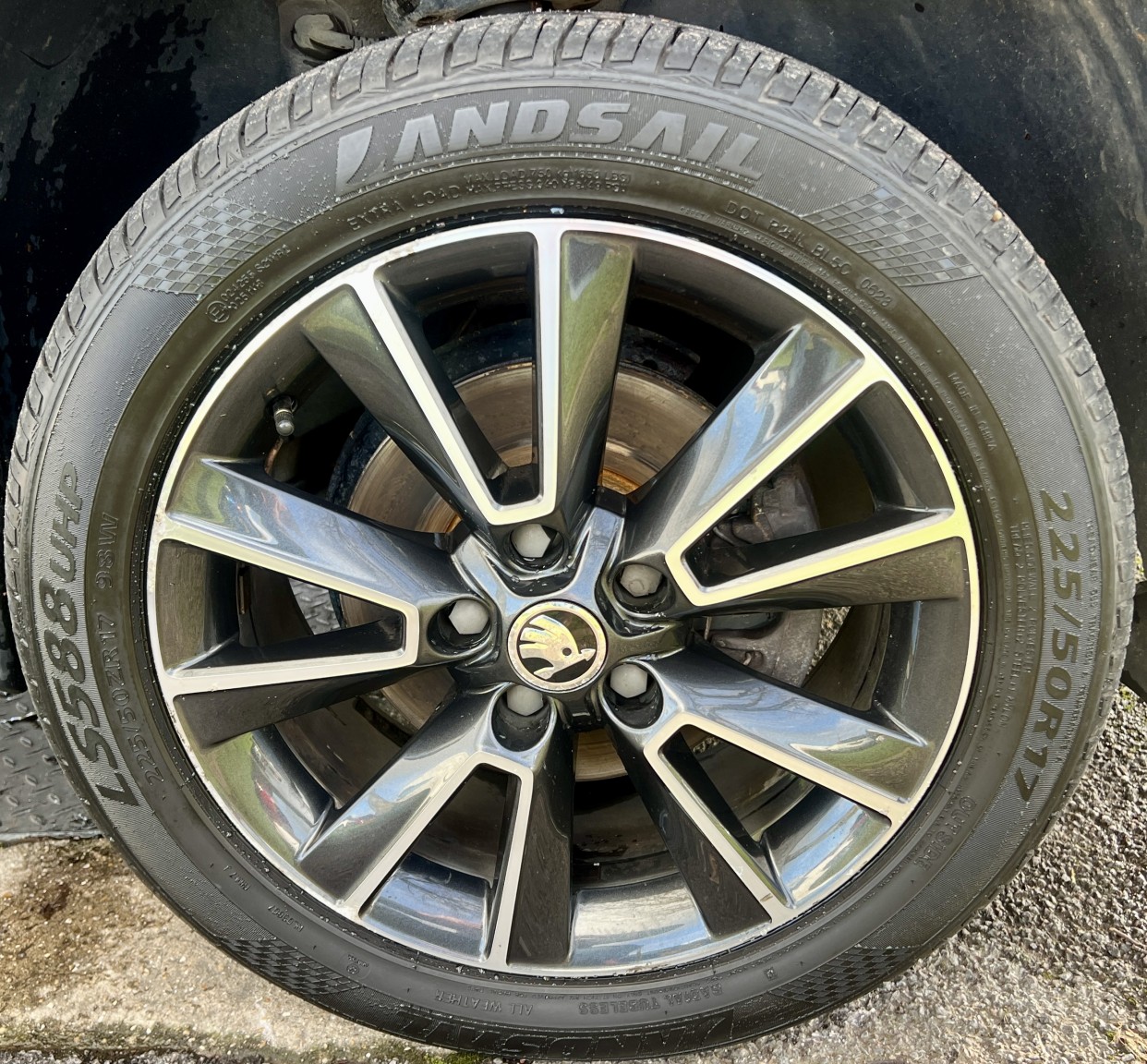 Used Skoda Yeti 2015 for sale - 77099905: Photo 12