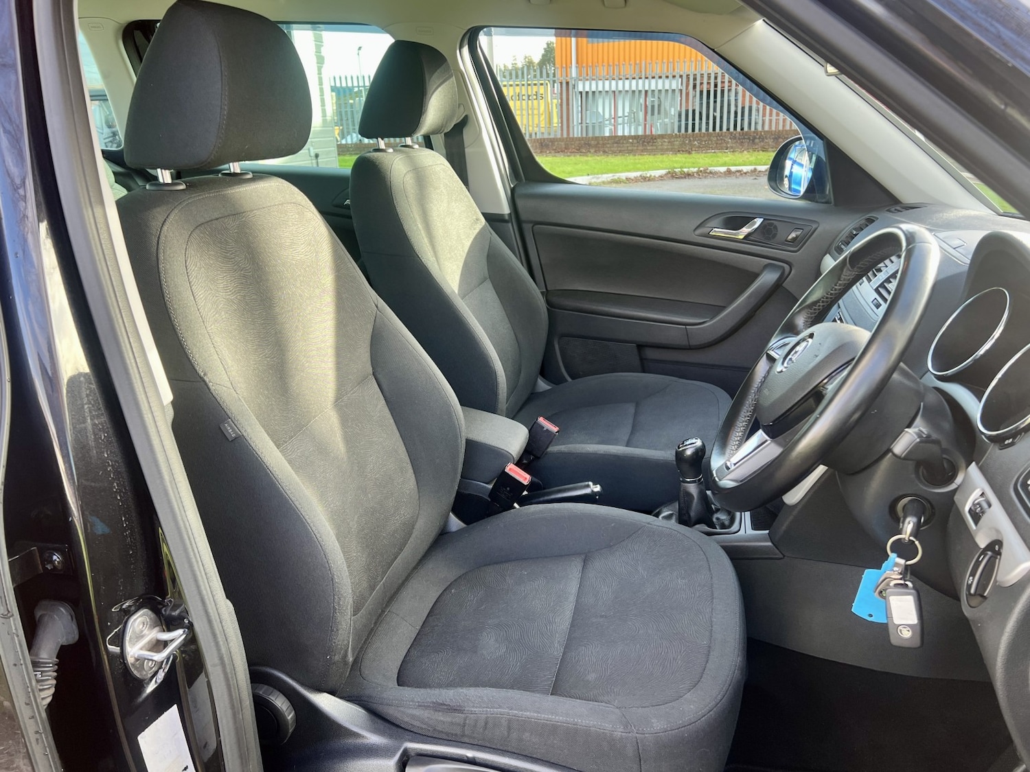 Used Skoda Yeti 2015 for sale - 77099905: Photo 16