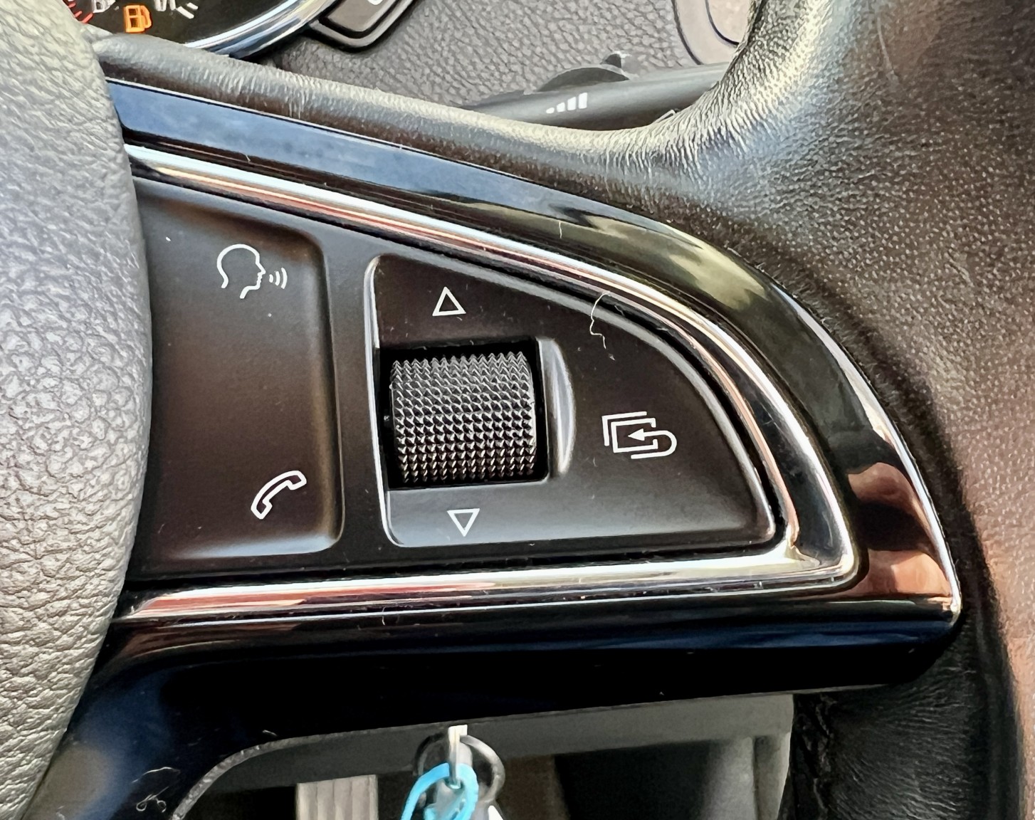 Used Skoda Yeti 2015 for sale - 77099905: Photo 32