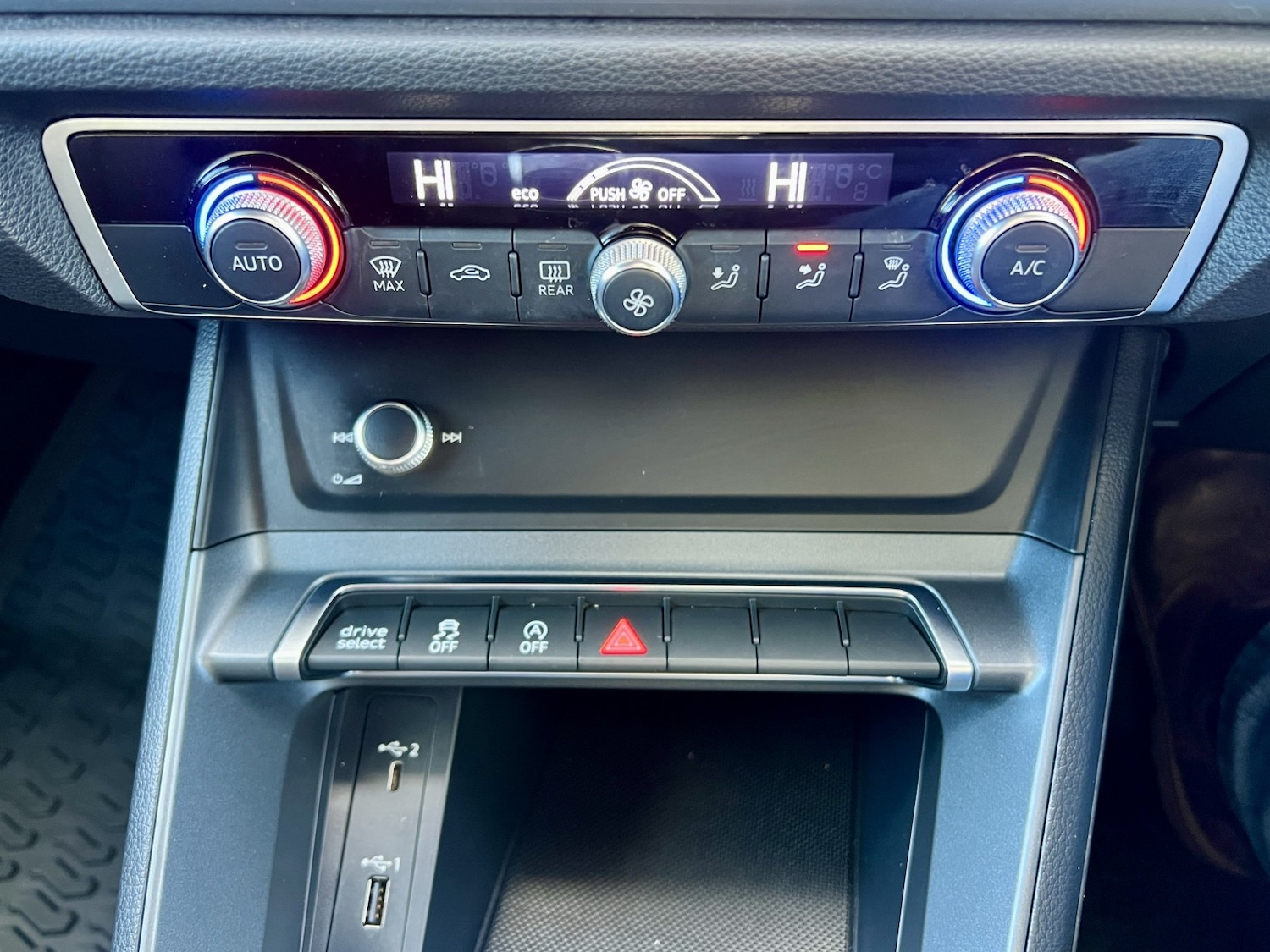 Used Audi Q3 2019 for sale - 76571273: Photo 26