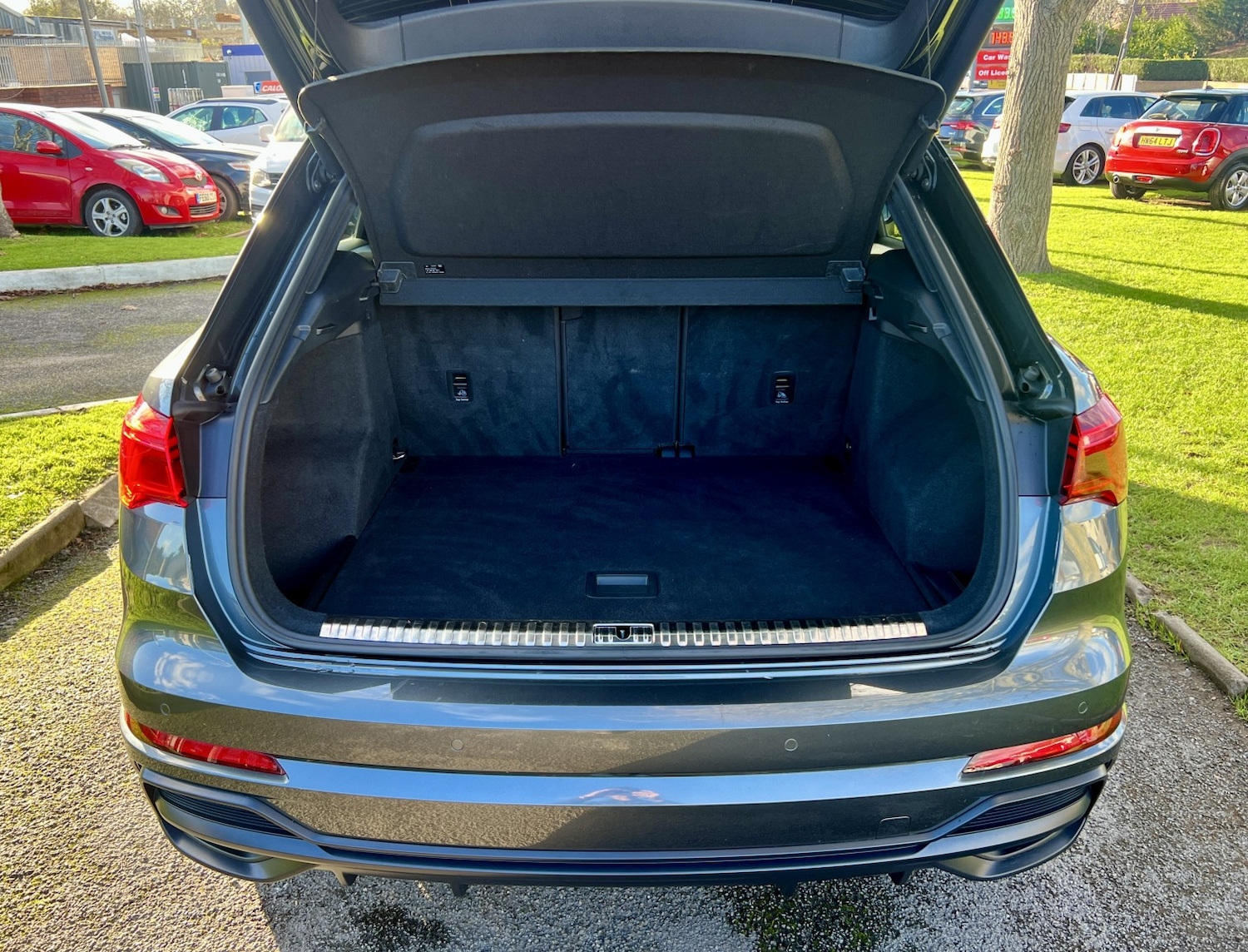 Used Audi Q3 2019 for sale - 76571273: Photo 42