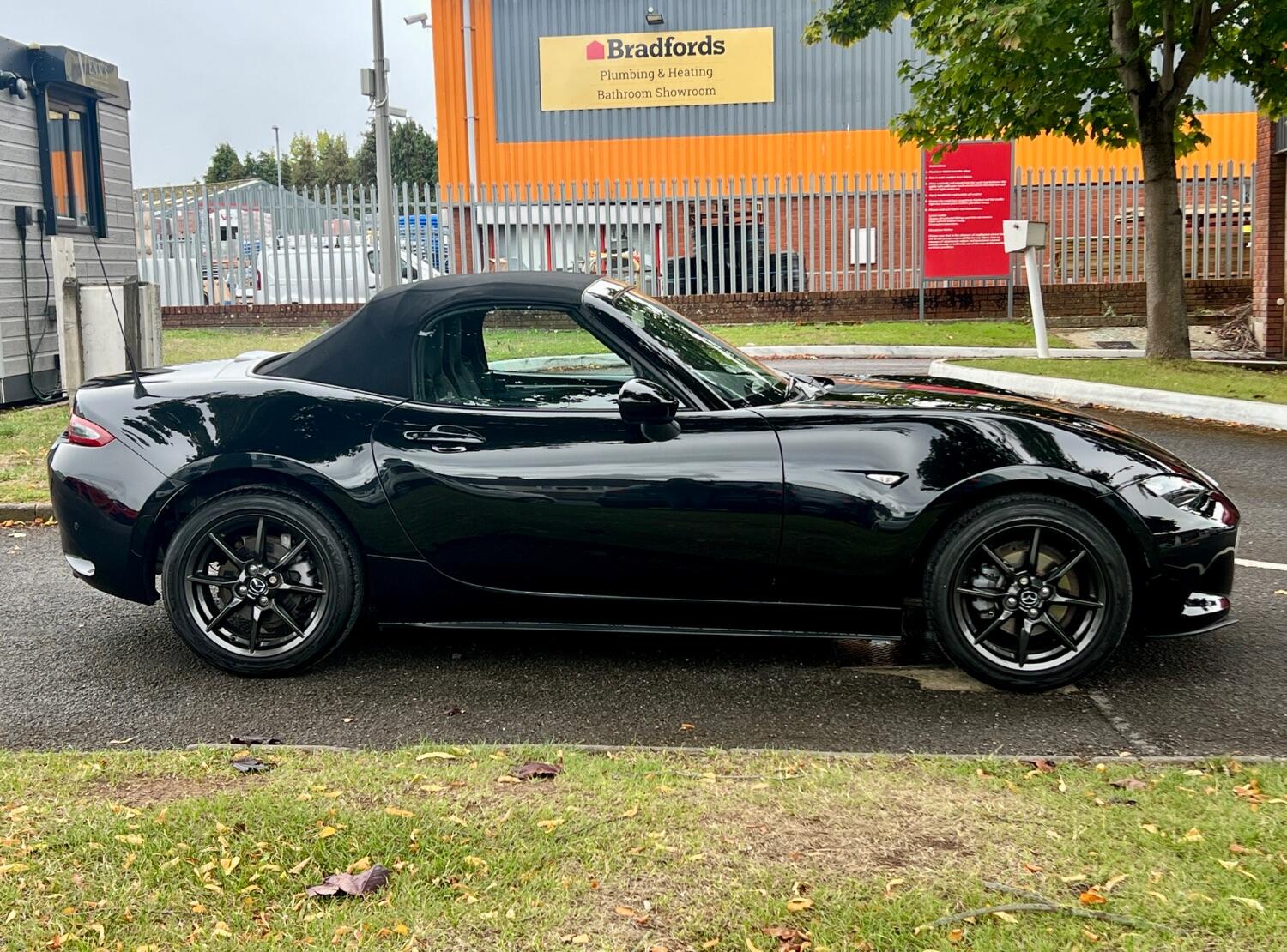 Used Mazda MX-5 2015 for sale - 75718266: Photo 6