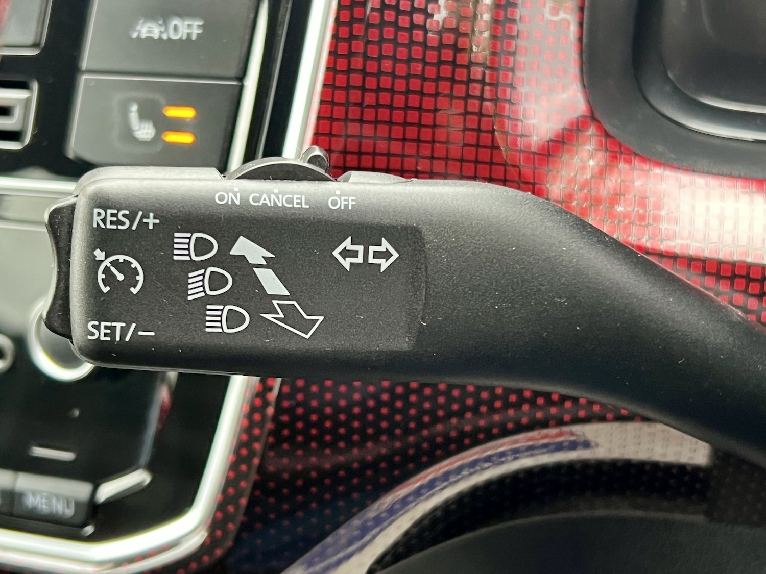 Used Volkswagen up! 2021 for sale - 76931437: Photo 32