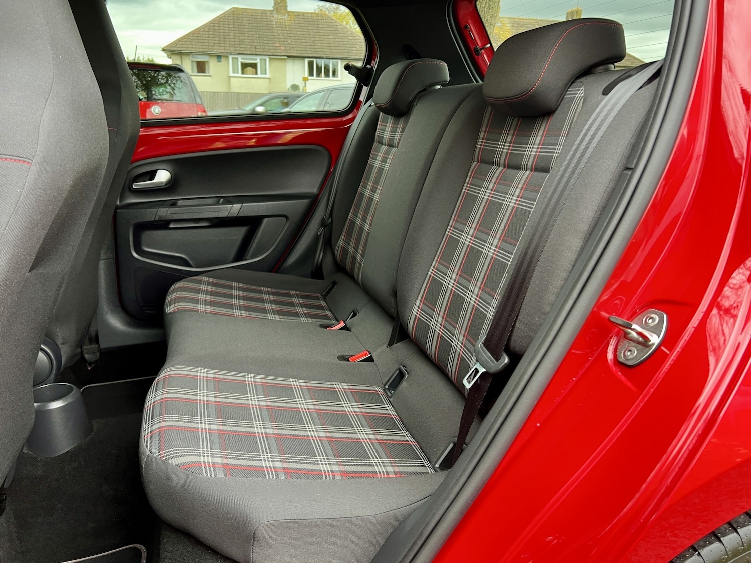 Used Volkswagen up! 2021 for sale - 76931437: Photo 40