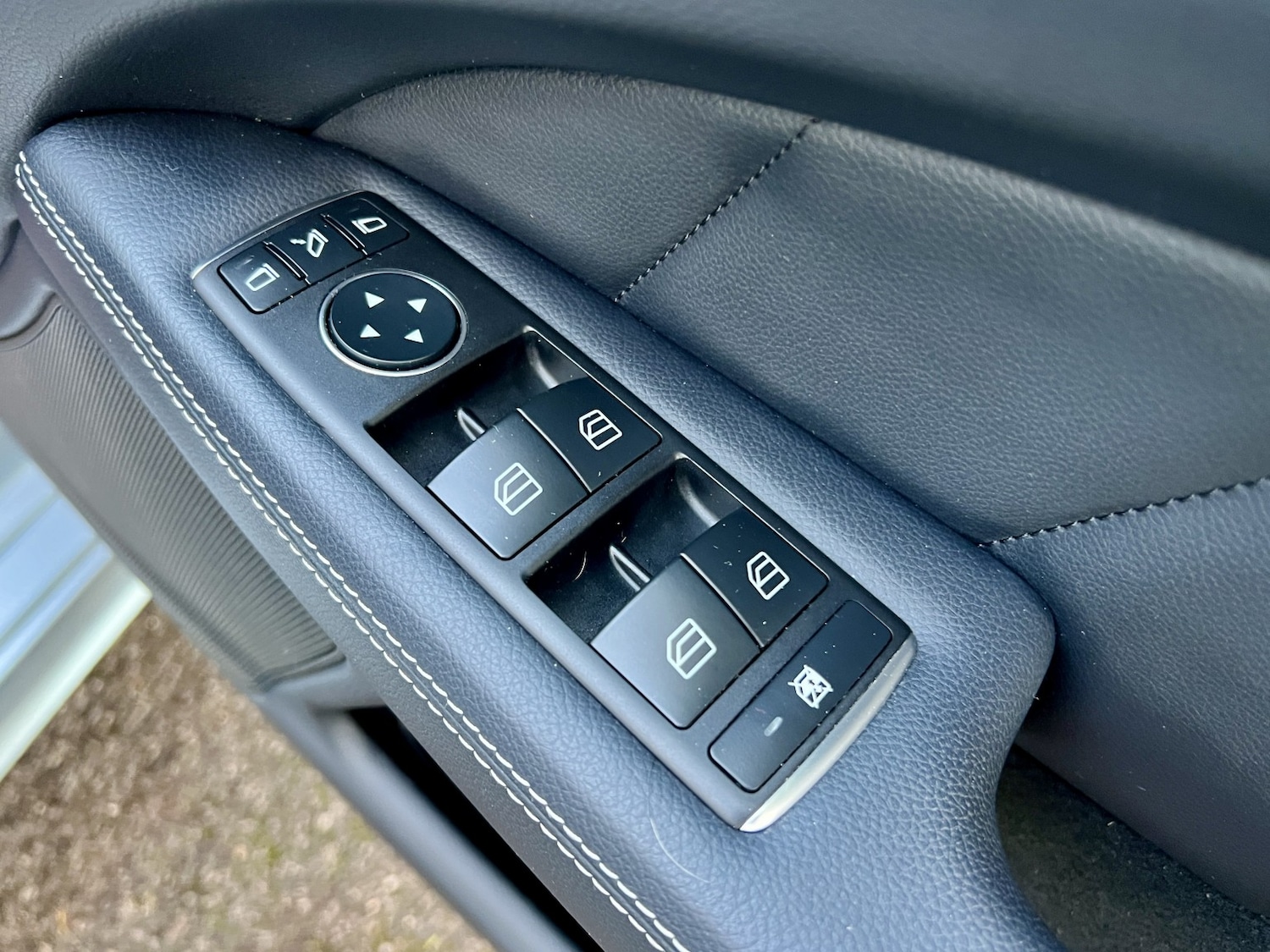 Used Mercedes-Benz CLS 2017 for sale - 76439907: Photo 36