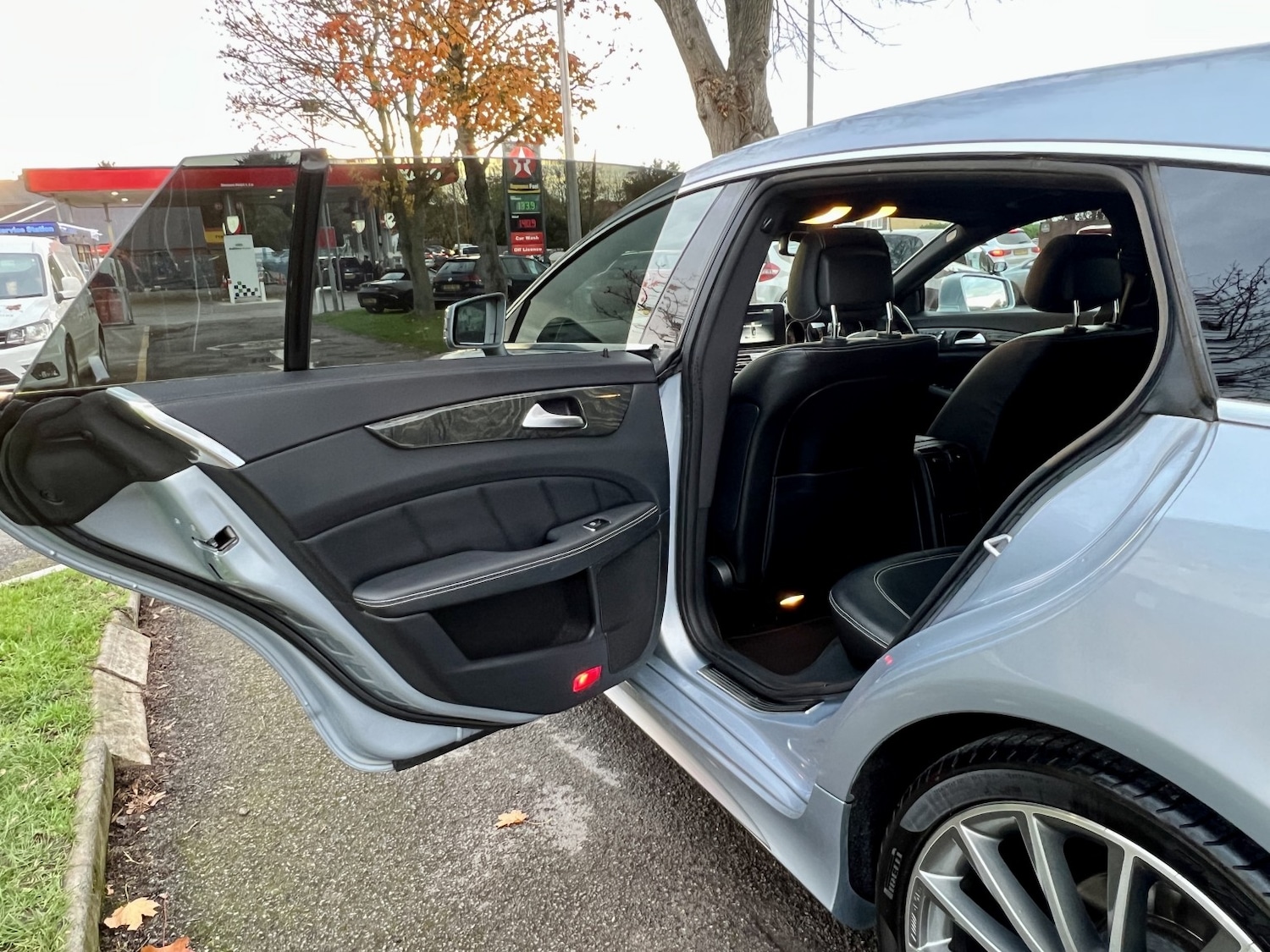 Used Mercedes-Benz CLS 2017 for sale - 76439907: Photo 41