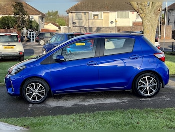 Used Toyota Yaris 2019 for sale - 76884918: Photo