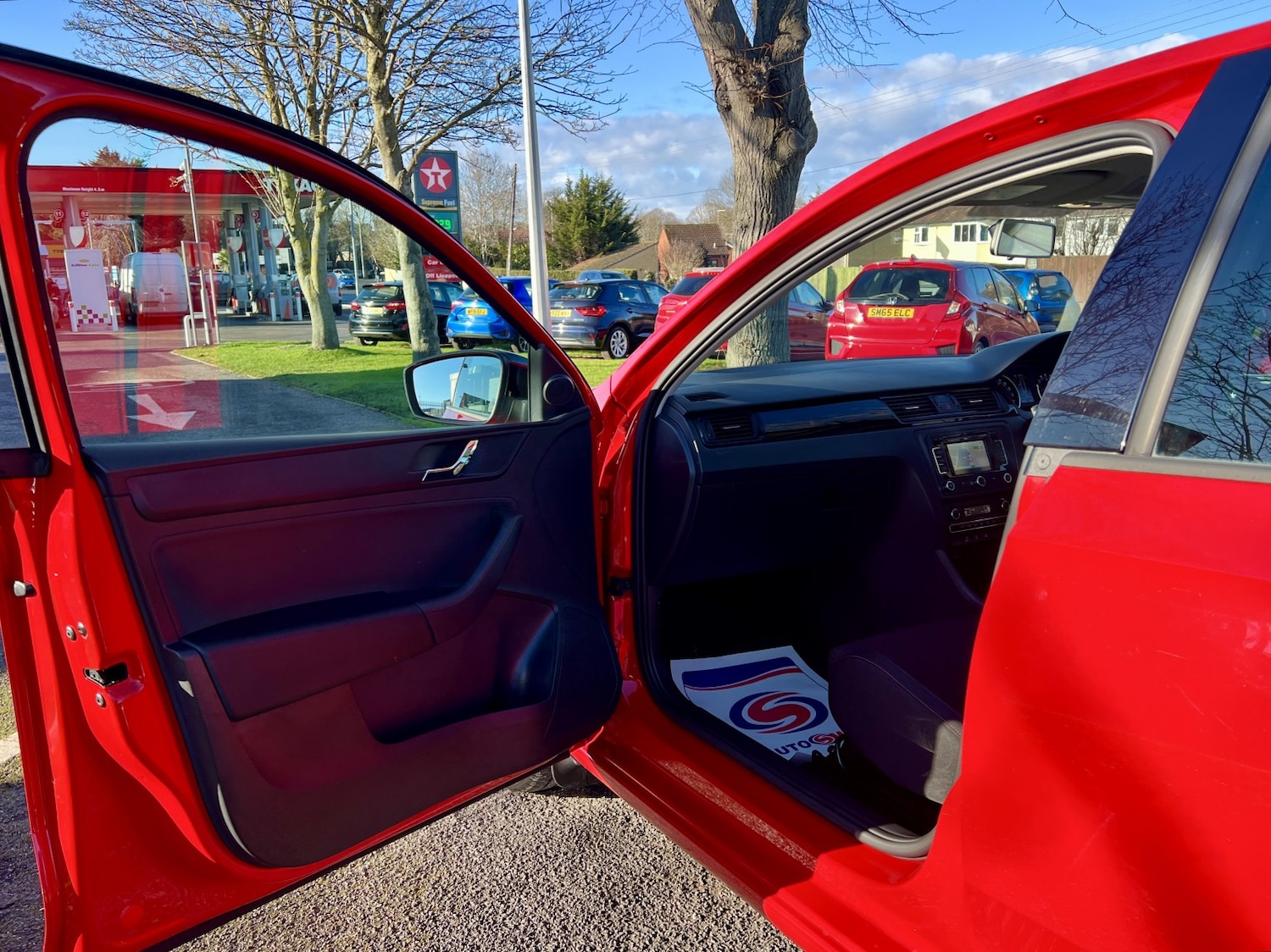 Used Skoda Rapid Spaceback 2014 for sale - 77140749: Photo 20