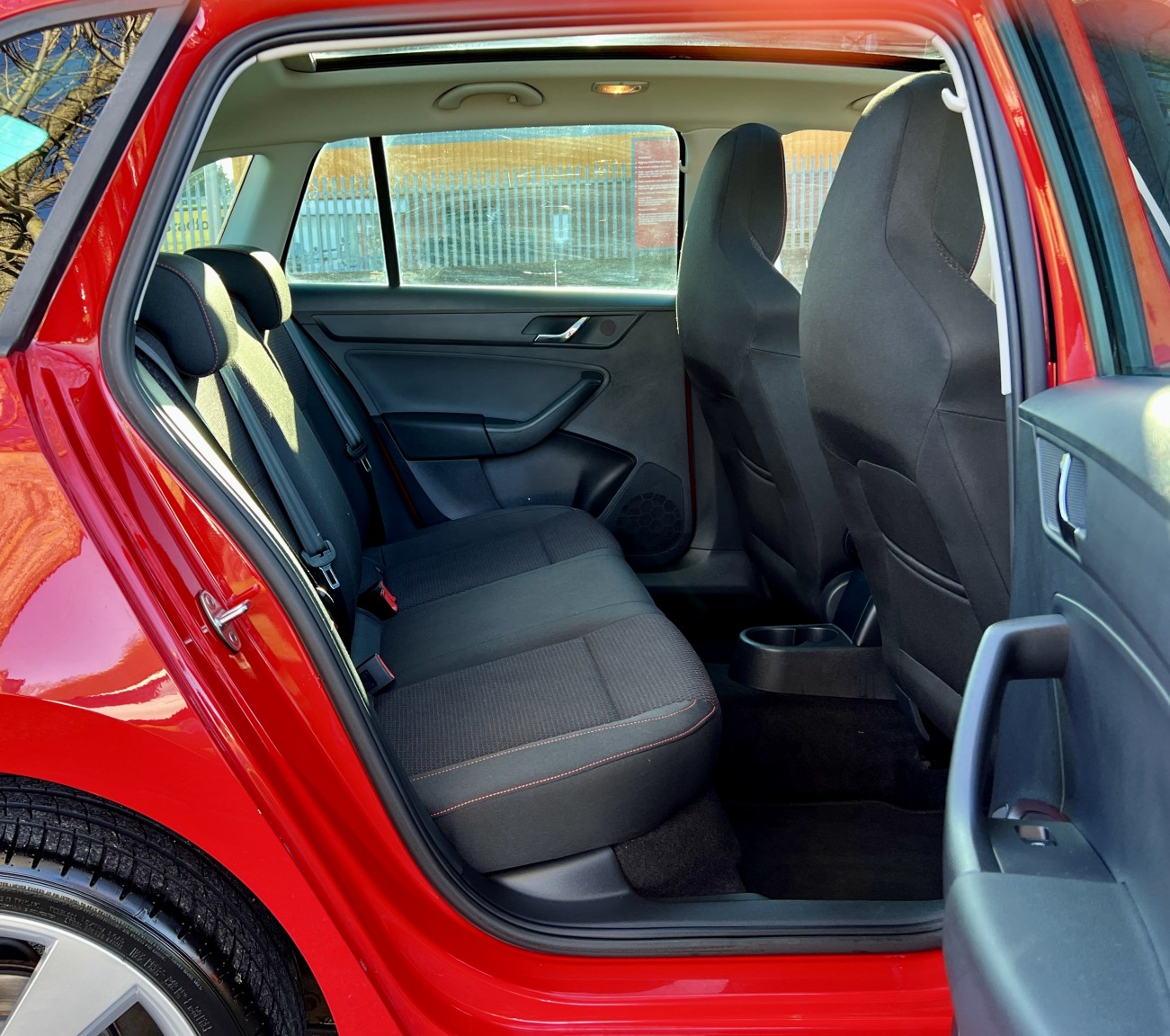 Used Skoda Rapid Spaceback 2014 for sale - 77140749: Photo 39