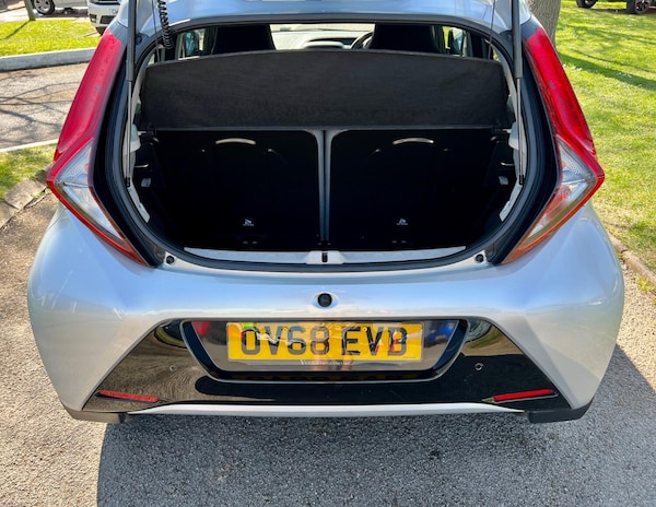 Used Toyota AYGO 2018 for sale - 74911748: Photo 41