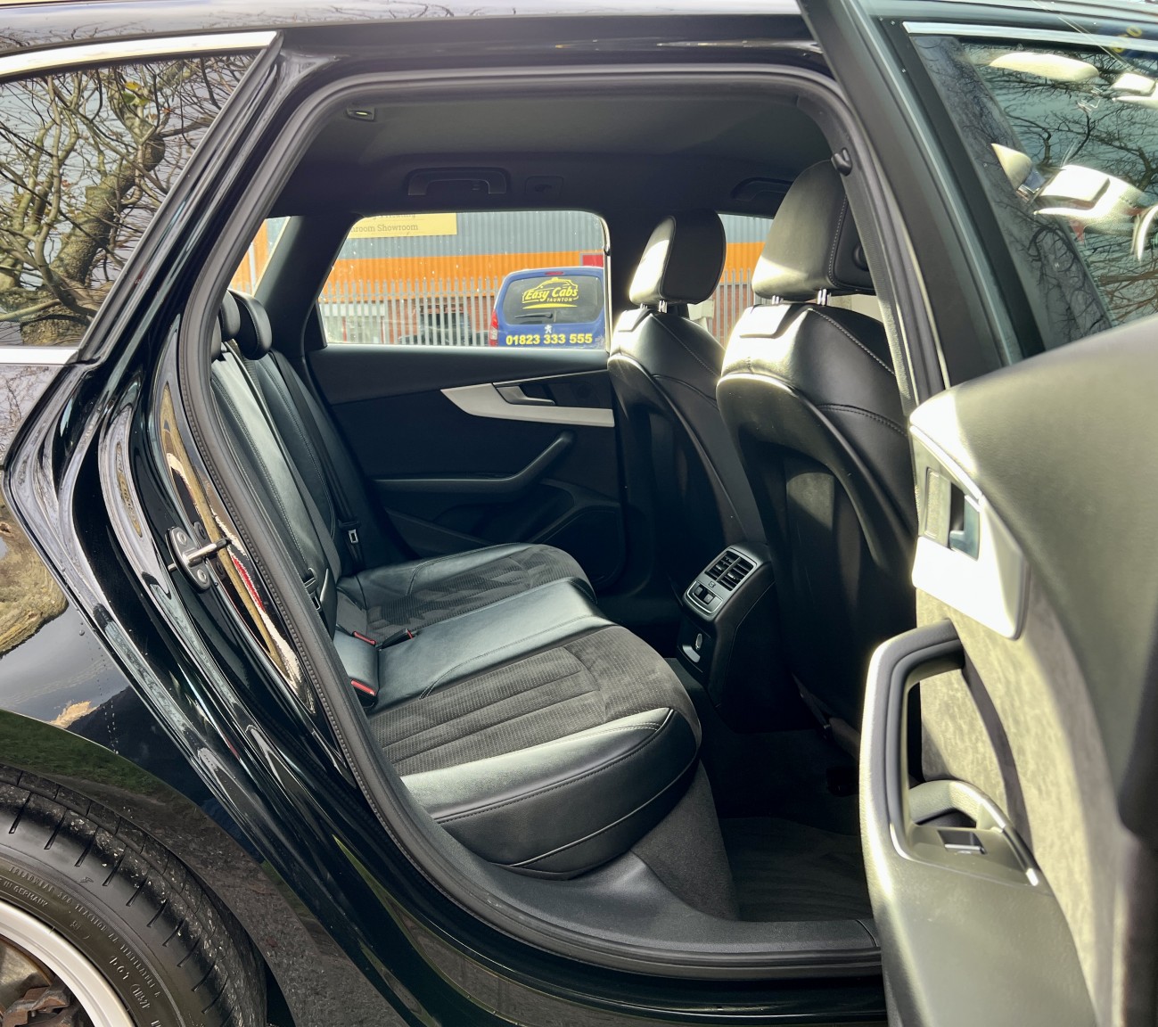 Used Audi A4 Avant 2018 for sale - 76605819: Photo 42