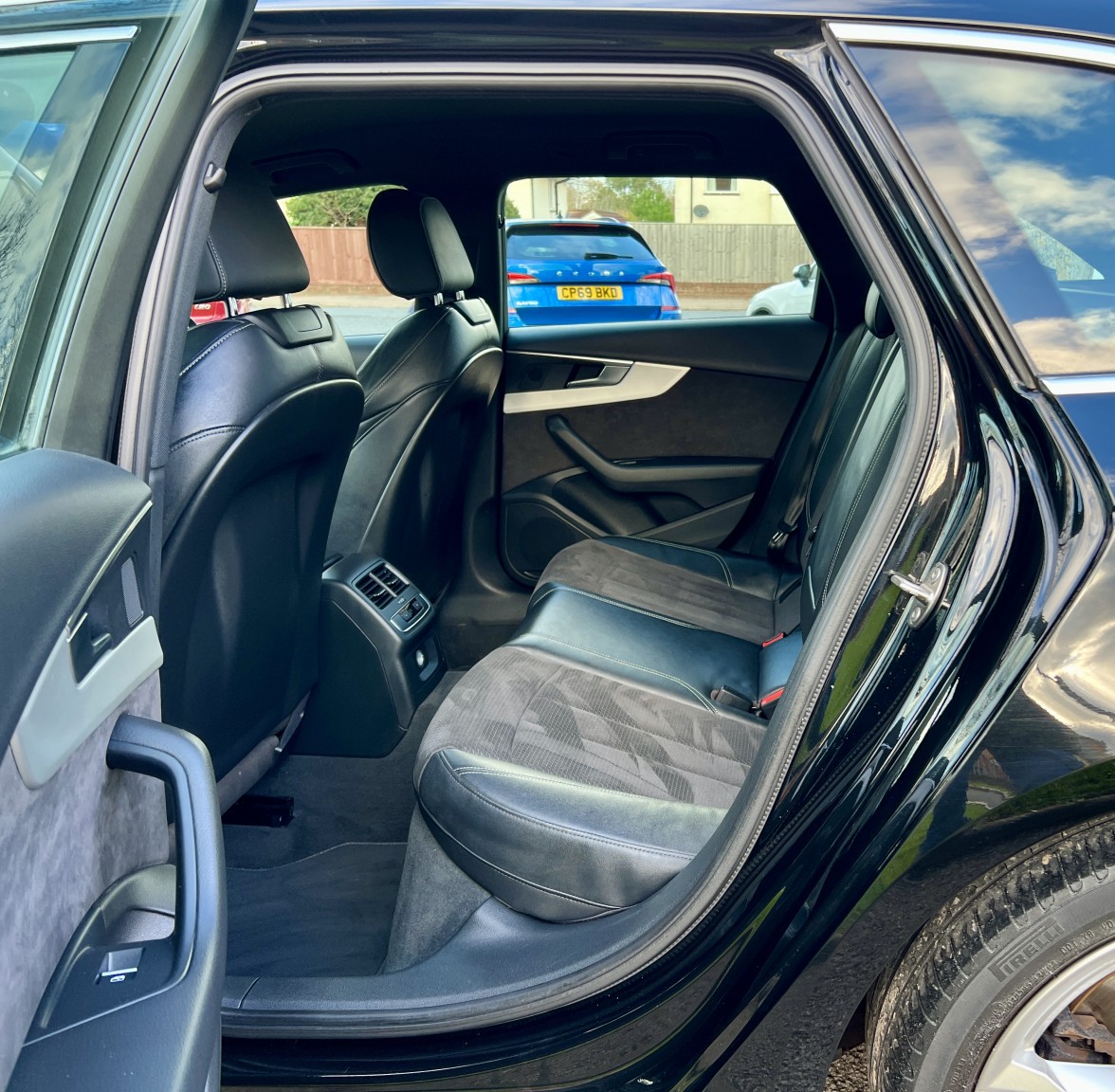 Used Audi A4 Avant 2018 for sale - 76605819: Photo 45