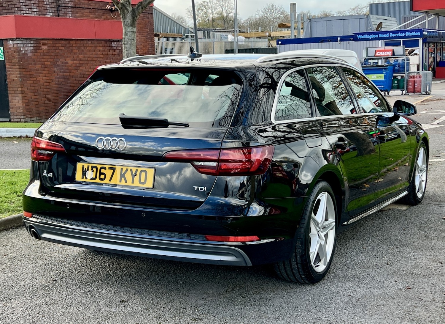 Used Audi A4 Avant 2018 for sale - 76605819: Photo 5