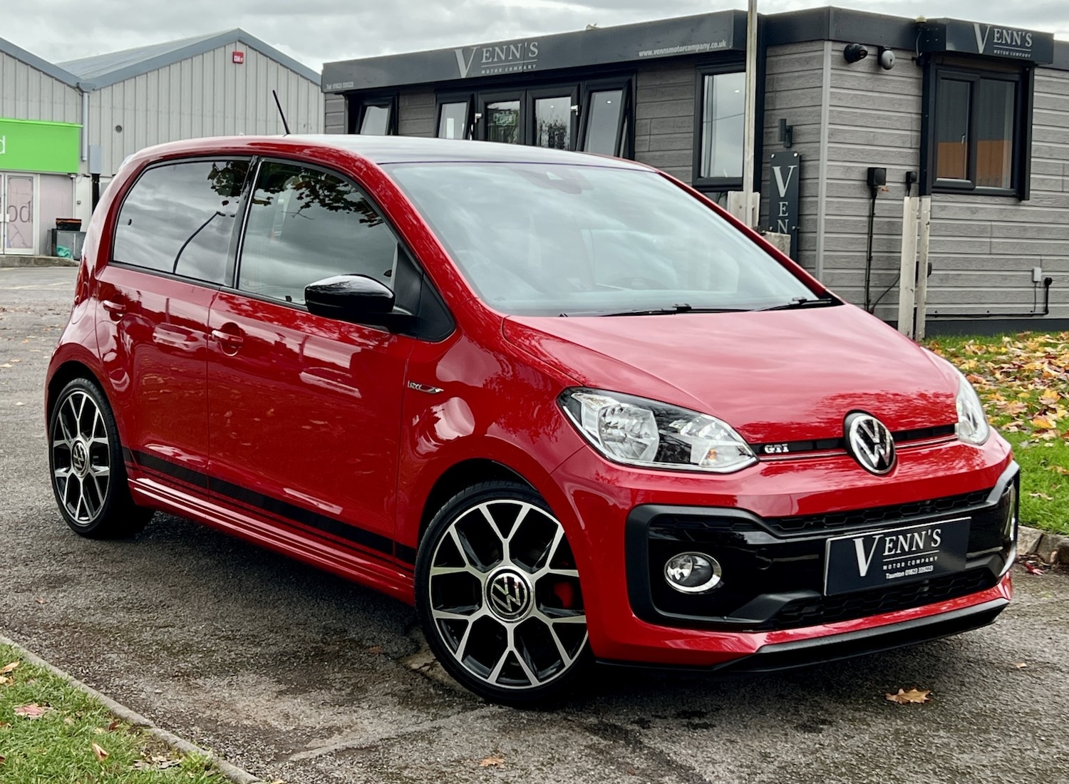Used Volkswagen up! 2021 for sale - 76312328: Photo 1