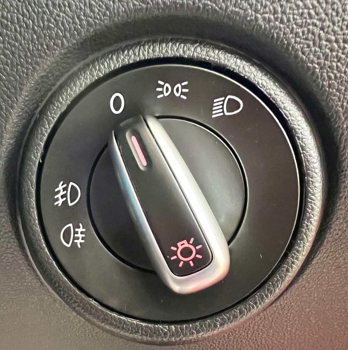 Used Volkswagen up! 2021 for sale - 76312328: Photo 33