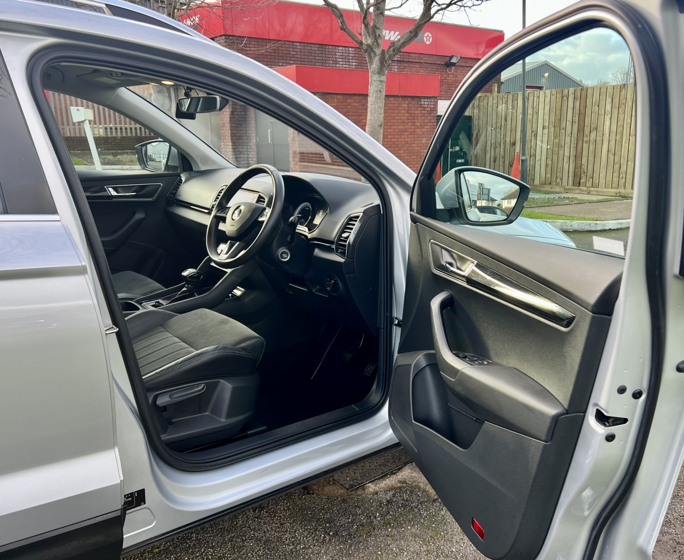 Used Skoda Karoq 2019 for sale - 76817575: Photo 14