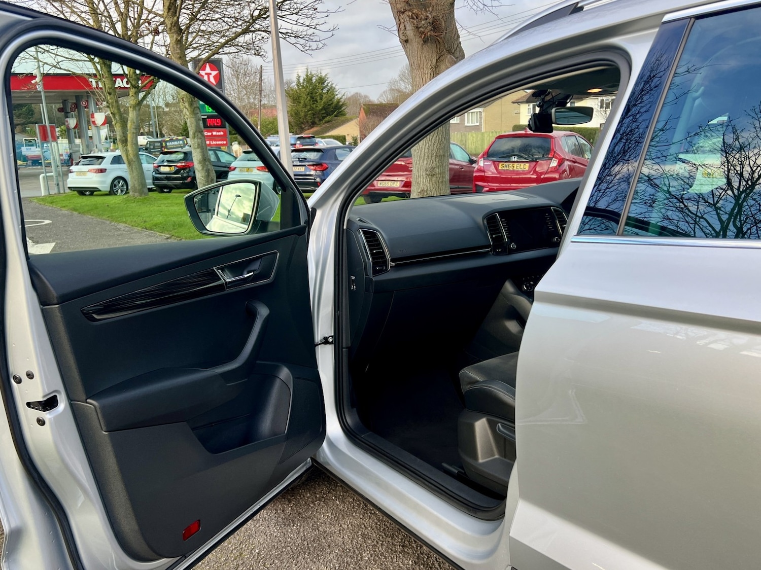 Used Skoda Karoq 2019 for sale - 76817575: Photo 19