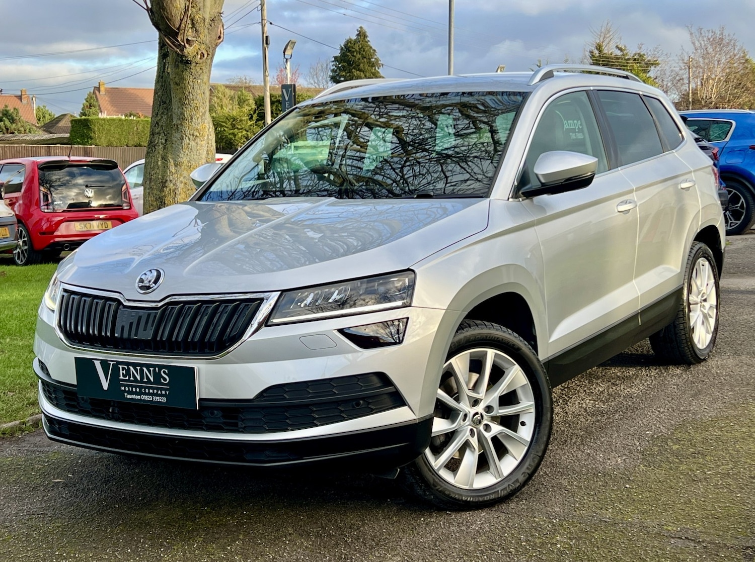 Used Skoda Karoq 2019 for sale - 76817575: Photo 2