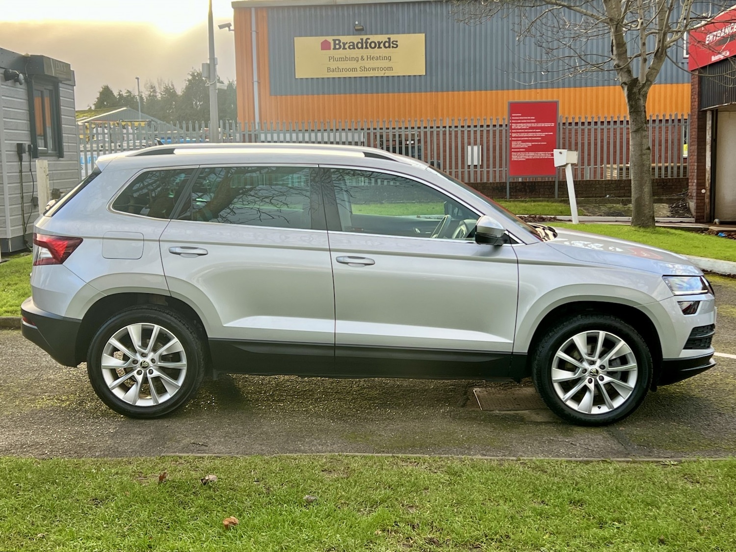 Used Skoda Karoq 2019 for sale - 76817575: Photo 3