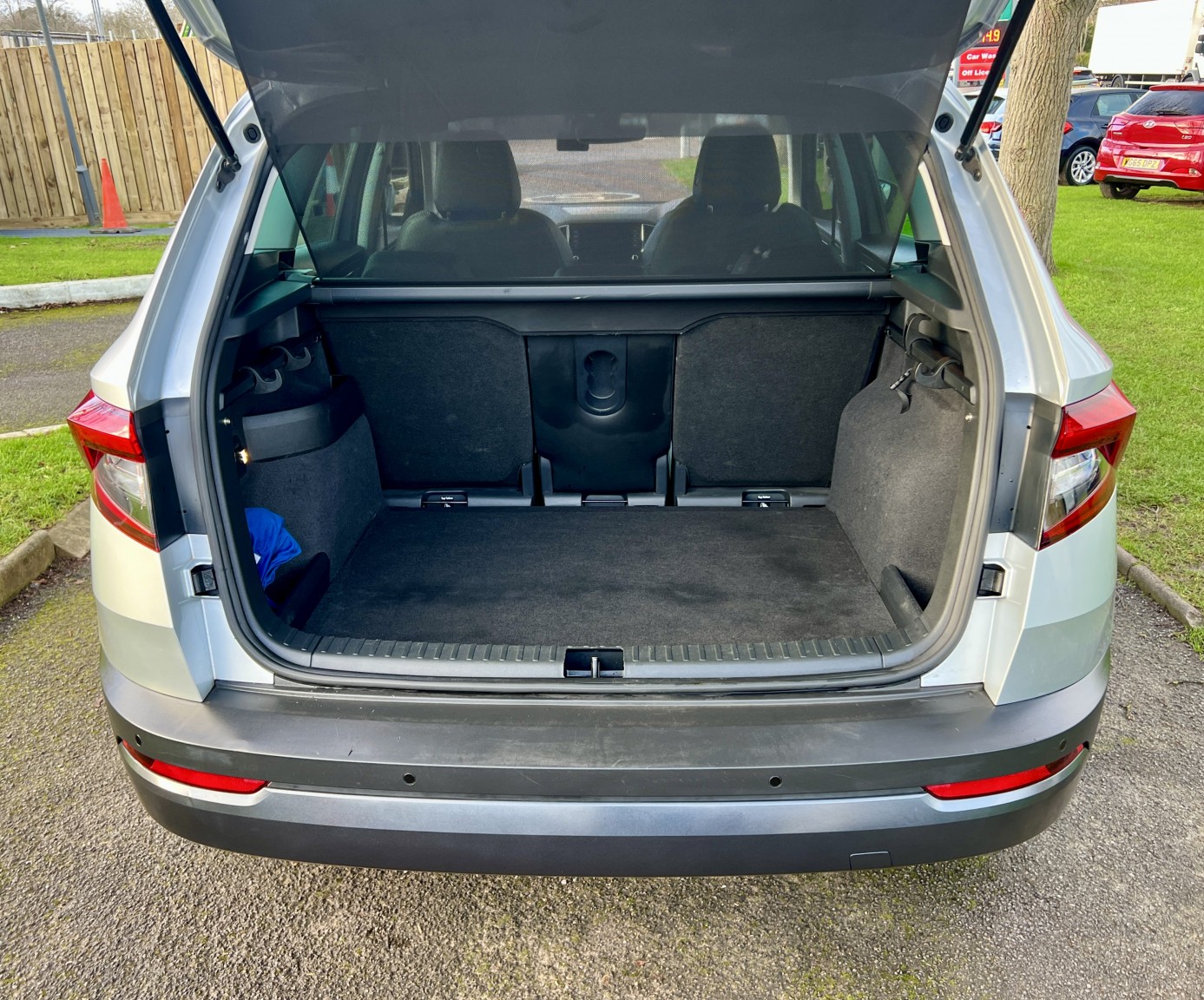 Used Skoda Karoq 2019 for sale - 76817575: Photo 43