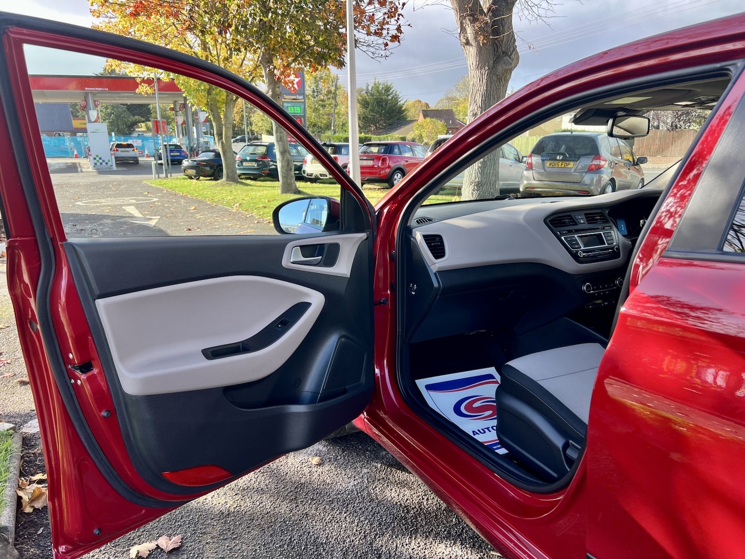 Used Hyundai i20 2015 for sale - 77264355: Photo 20